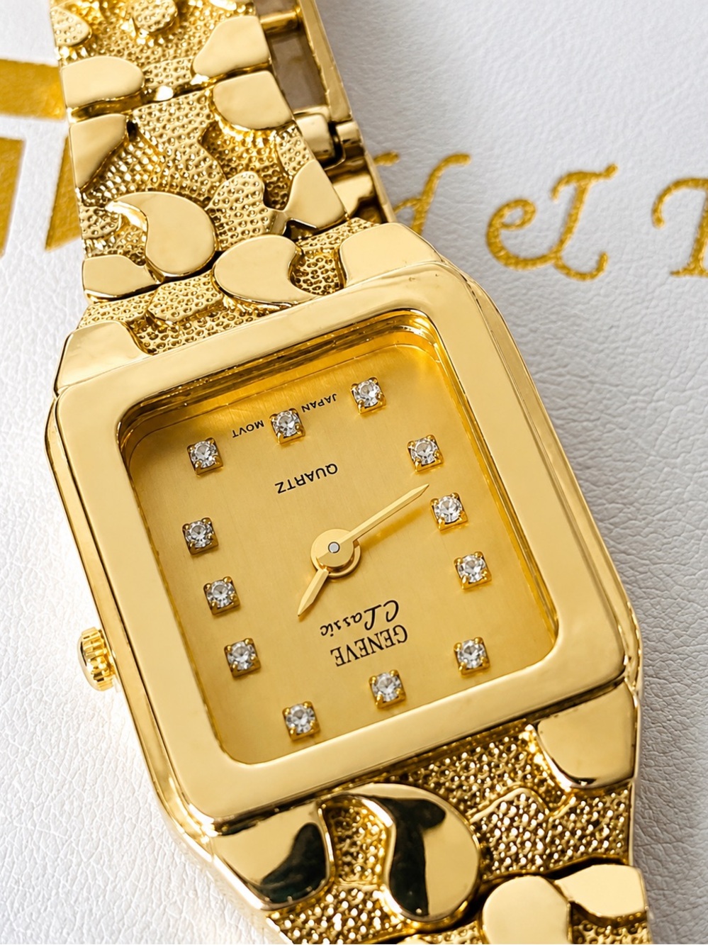 10k solid gold & diamonds Genève lady’s watch